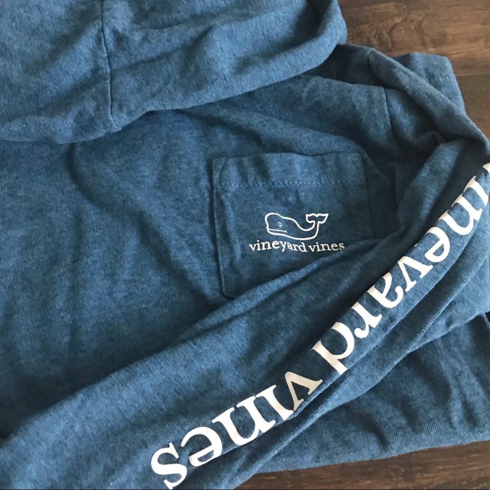 Vineyard Vines Hooded Shirt